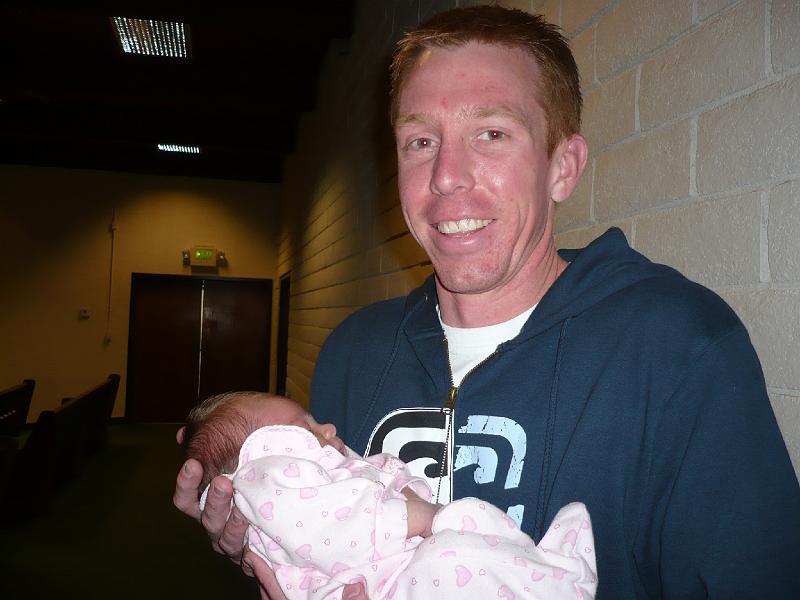 Hailee6th24 012.jpg - I take a trip to church and meet: Dustin